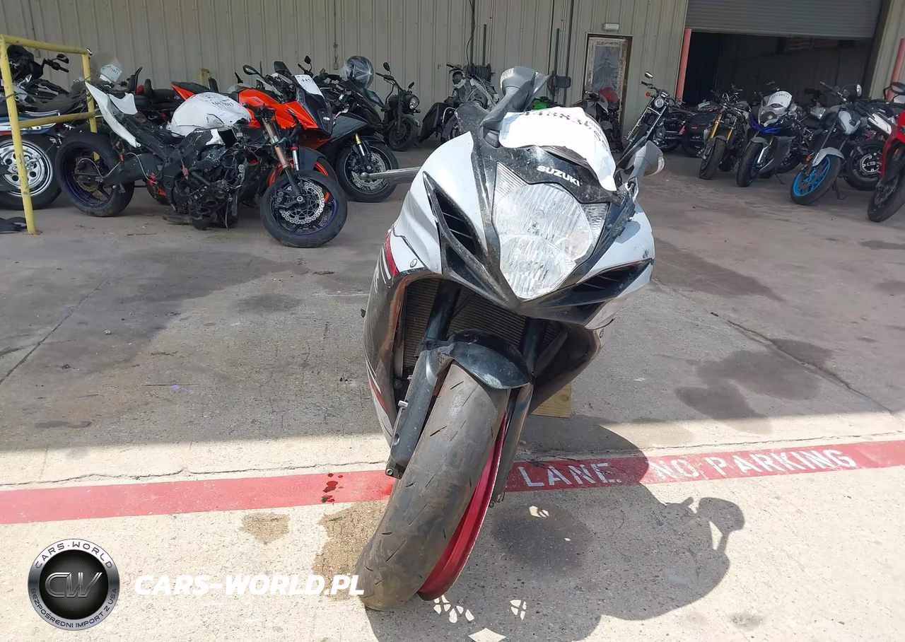 2023 Suzuki Gsx-R600 VIN:JS1GN7FA3P7100517 - 5