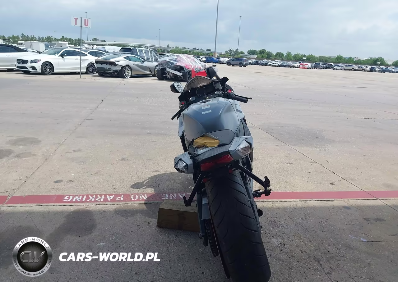 2023 Suzuki Gsx-R600 VIN:JS1GN7FA3P7100517 - 6