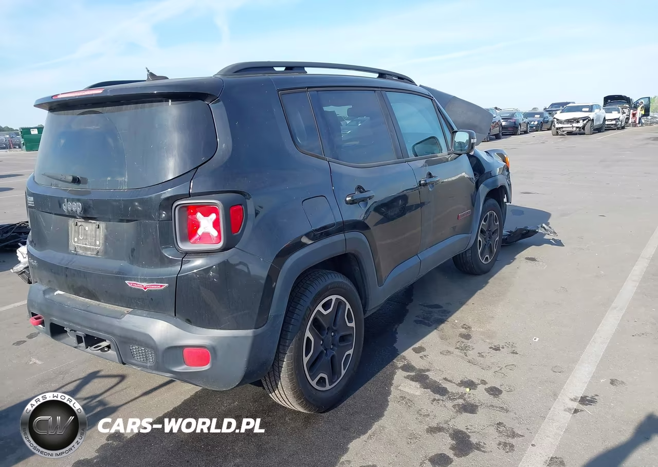 2016 Jeep Renegade Trailhawk VIN:ZACCJBCT6GPD05390 - 4