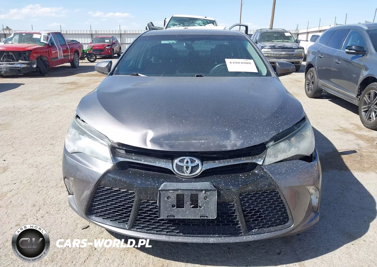 2017 Toyota Camry Se VIN:4T1BF1FK6HU667953 - 12