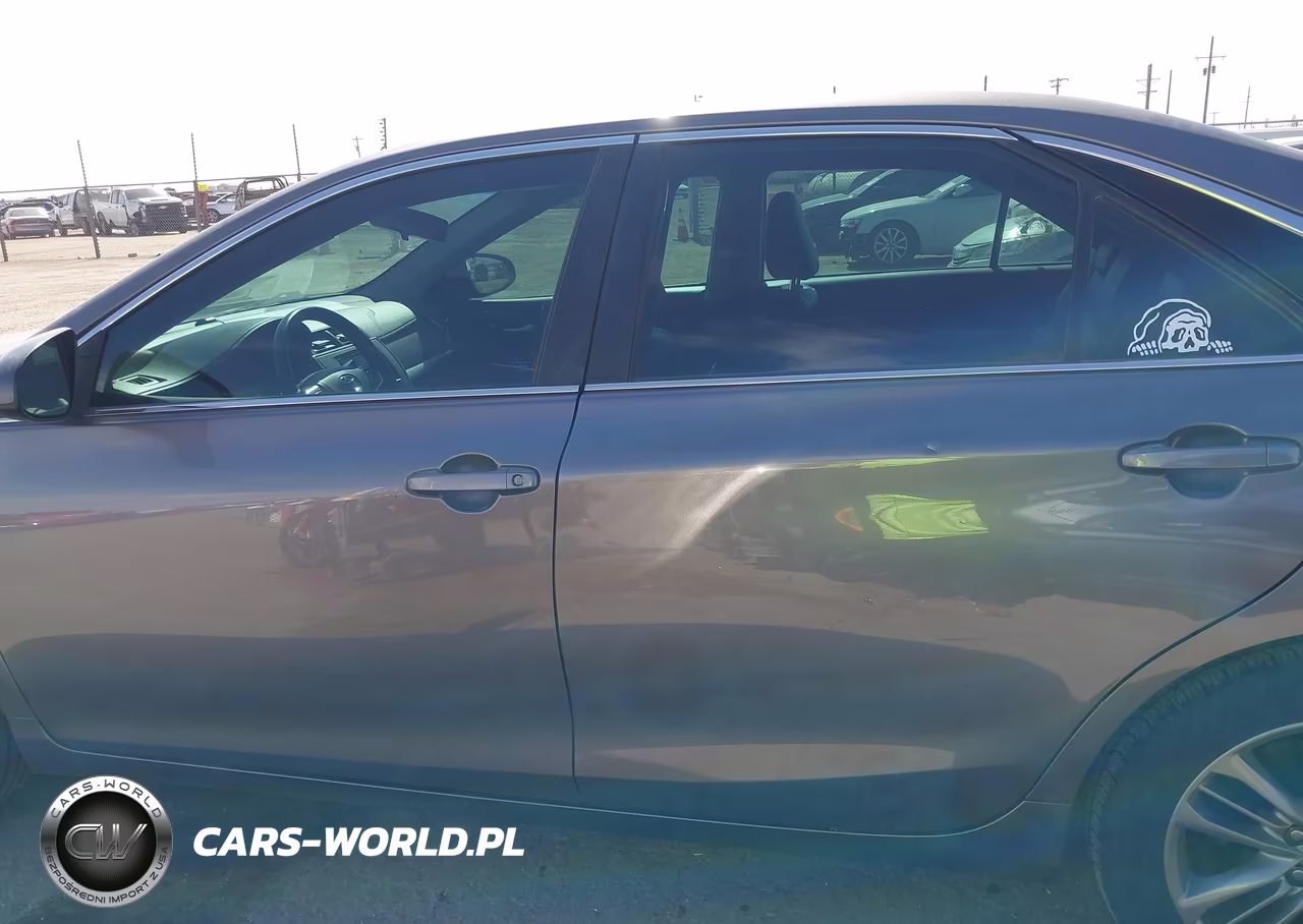 2017 Toyota Camry Se VIN:4T1BF1FK6HU667953 - 14