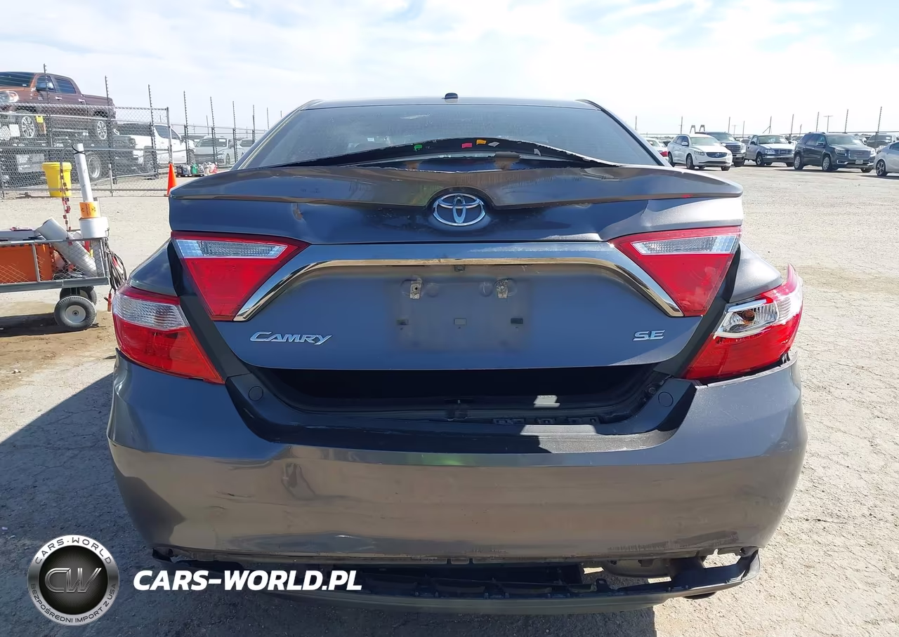 2017 Toyota Camry Se VIN:4T1BF1FK6HU667953 - 16