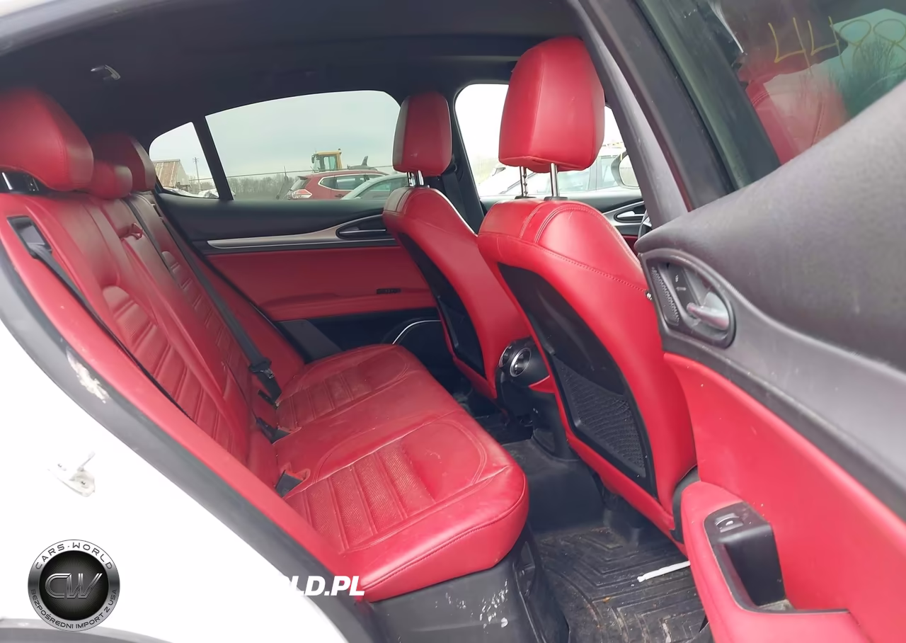2018 Alfa Romeo Stelvio Ti Sport Awd VIN:ZASFAKNN0J7C00285 - 8
