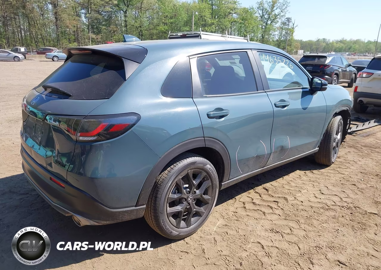 2025 Honda Hr-V Awd Sport VIN:3CZRZ2H56SM756922 - 4