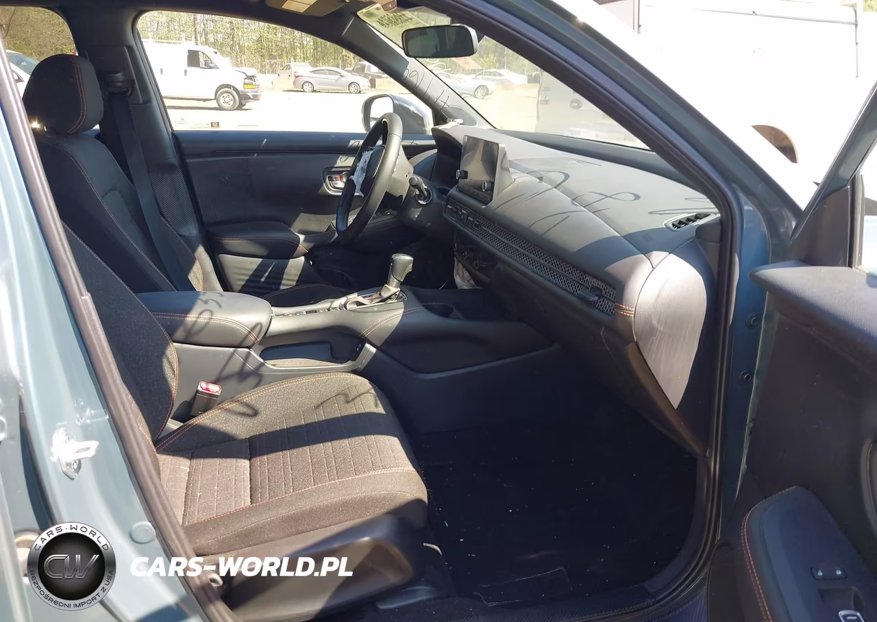 2025 Honda Hr-V Awd Sport VIN:3CZRZ2H56SM756922 - 5