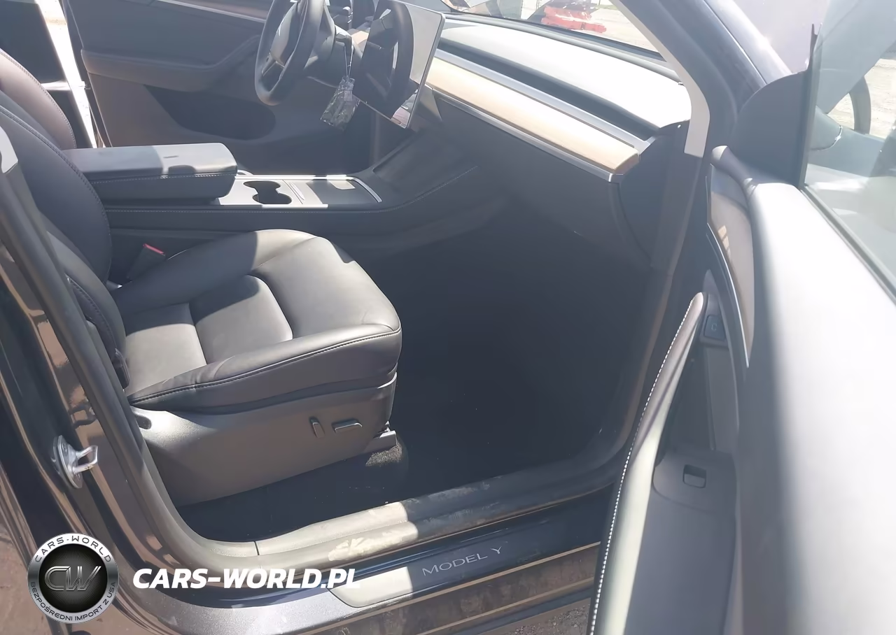 2024 Tesla Model Y Long Range Single Motor Rear-Wheel Drive-Rwd VIN:7SAYGDED5RF002491 - 5