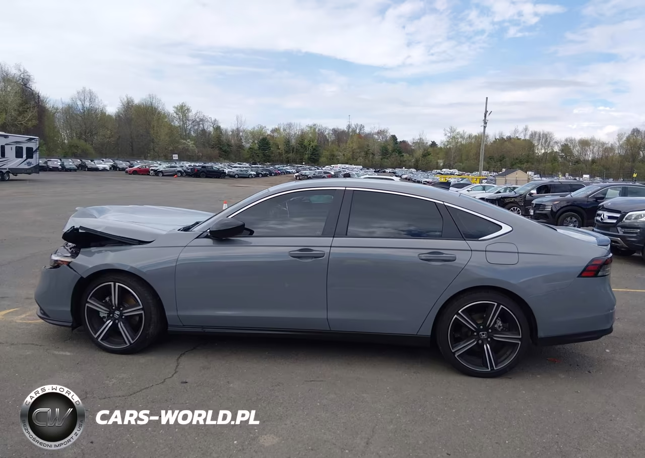 2025 Honda Accord Hybrid Sport VIN:1HGCY2F54SA075397 - 14
