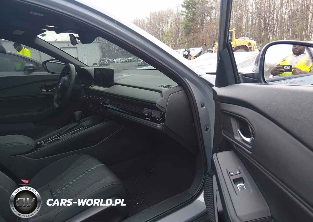 2025 Honda Accord Hybrid Sport VIN:1HGCY2F54SA075397 - 5