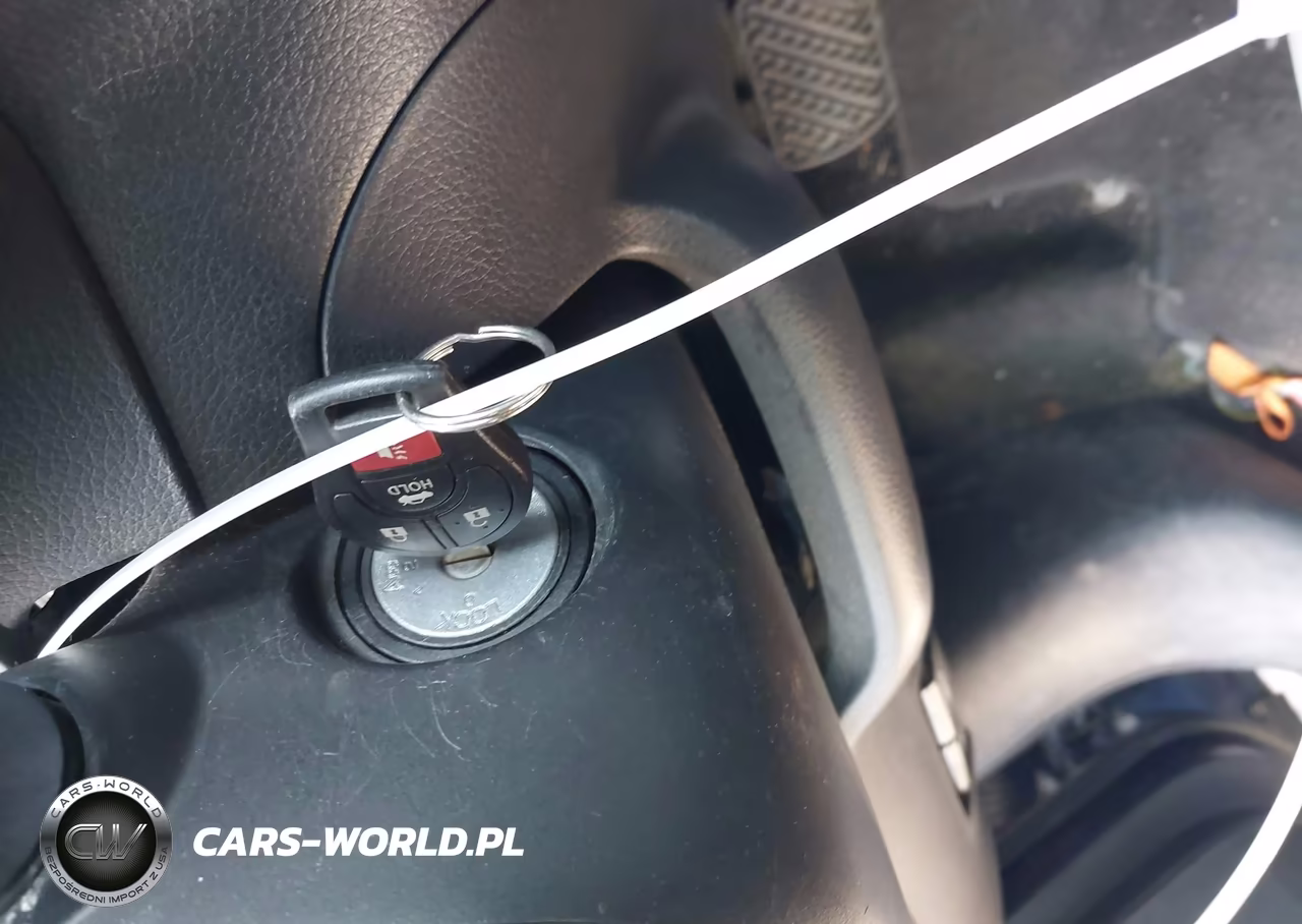 2019 Nissan Sentra S VIN:3N1AB7AP2KY337705 - 11