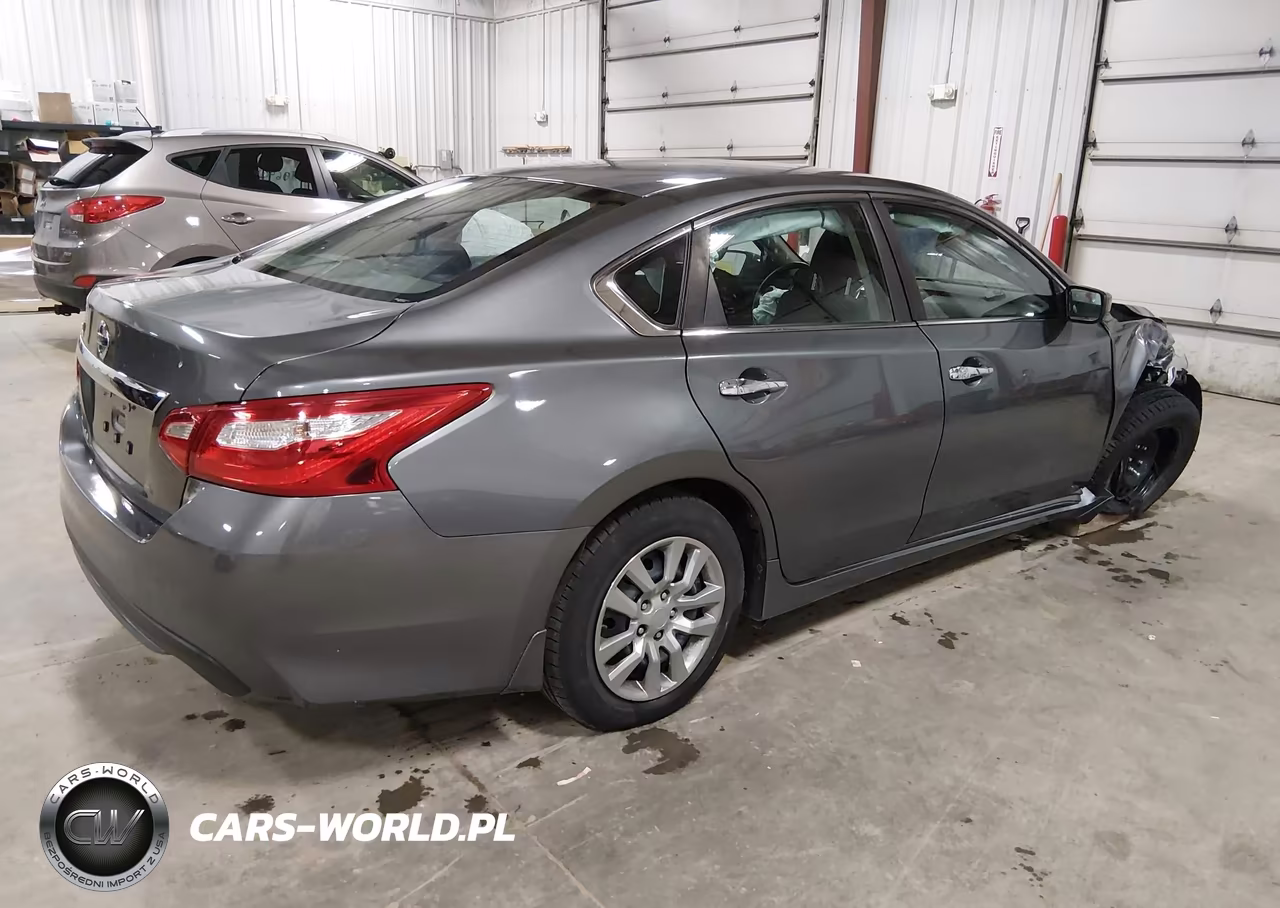 2016 Nissan Altima 2.5 S VIN:1N4AL3AP2GN389655 - 4