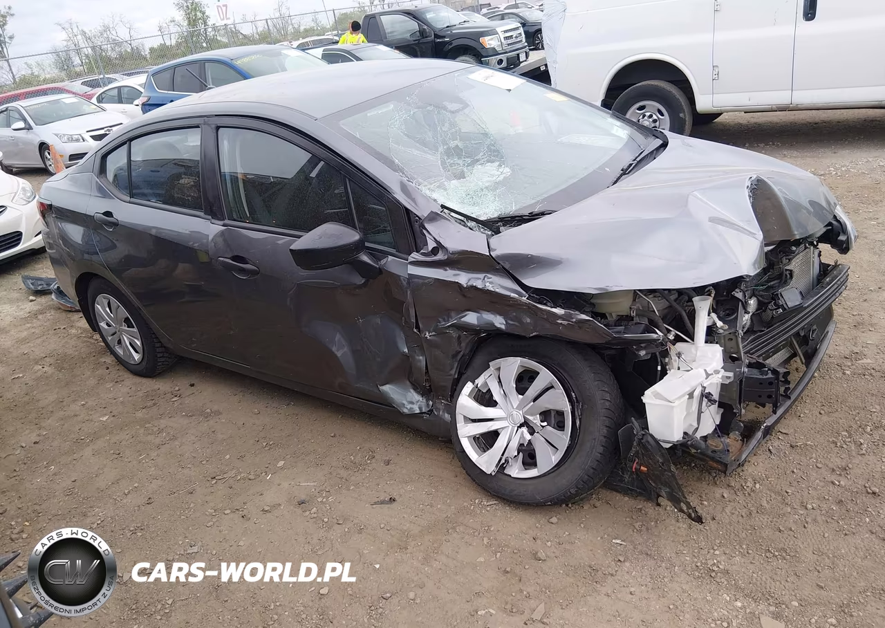2022 Nissan Versa S – zdjęcie 1 z 17