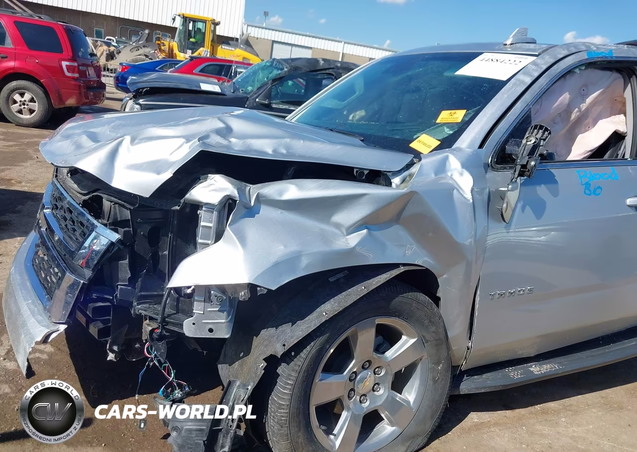 2018 Chevrolet Tahoe Lt VIN:1GNSKBKC9JR104481 - 6