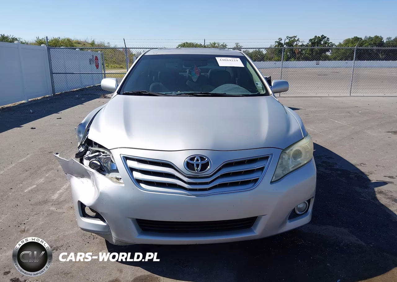 2011 Toyota Camry Xle VIN:4T1BF3EK3BU229718 - 12