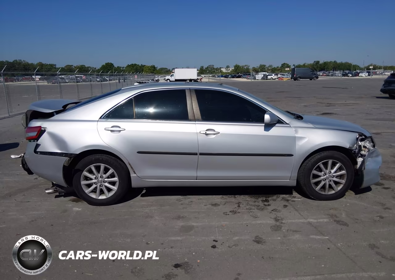2011 Toyota Camry Xle VIN:4T1BF3EK3BU229718 - 13