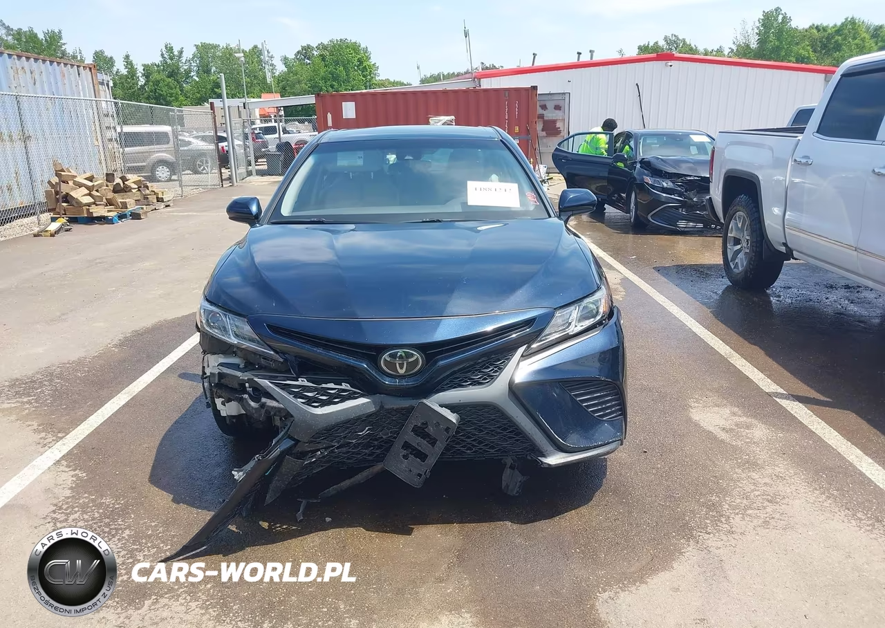 2020 Toyota Camry Se VIN:4T1G11AK9LU947418 - 12