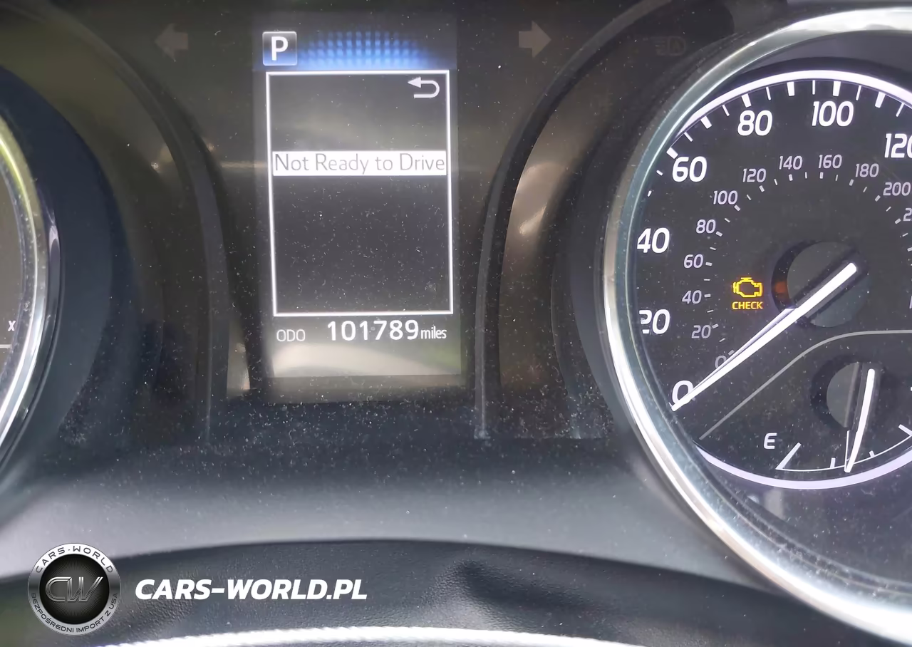2020 Toyota Camry Se VIN:4T1G11AK9LU947418 - 15