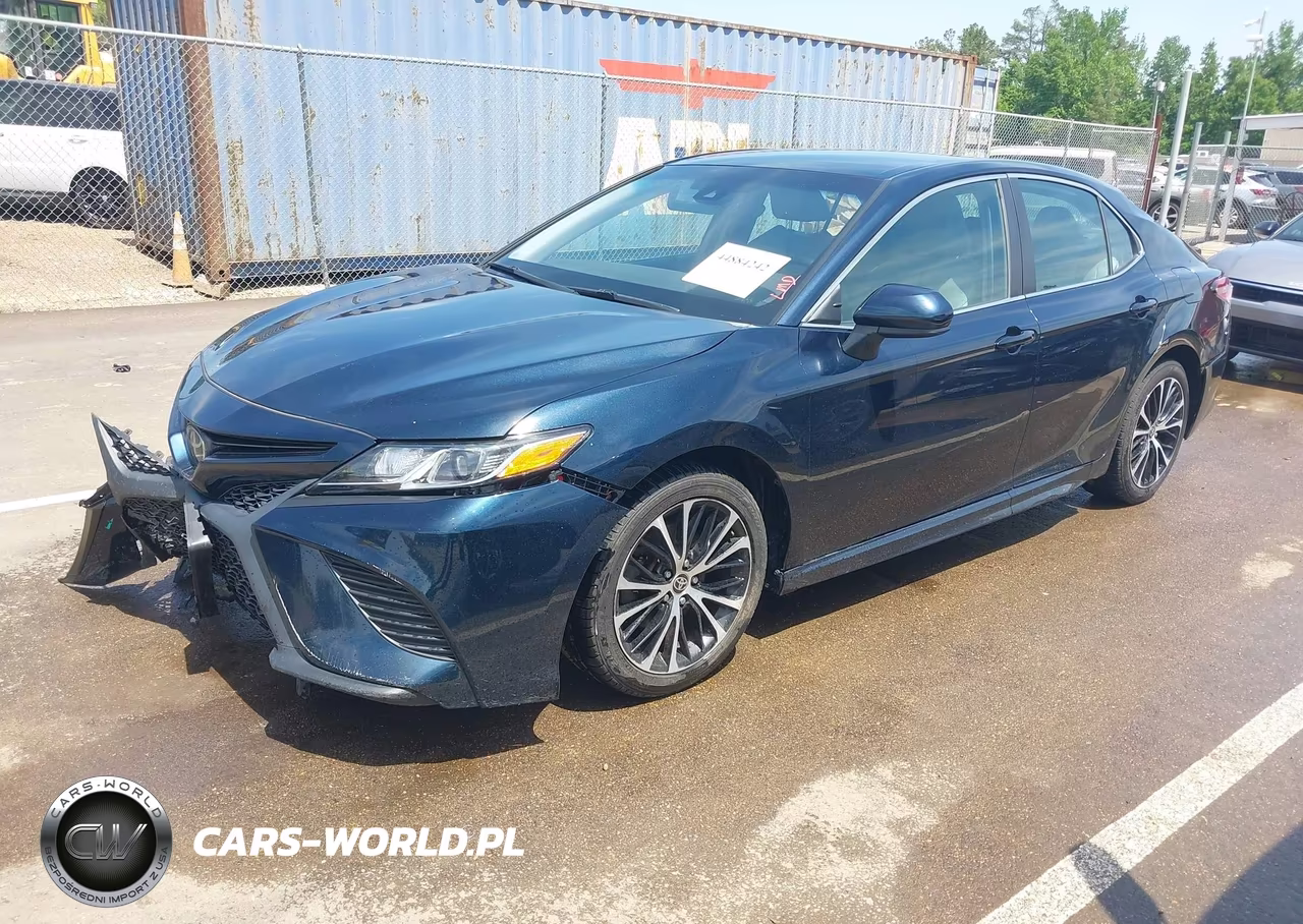 2020 Toyota Camry Se VIN:4T1G11AK9LU947418 - 2