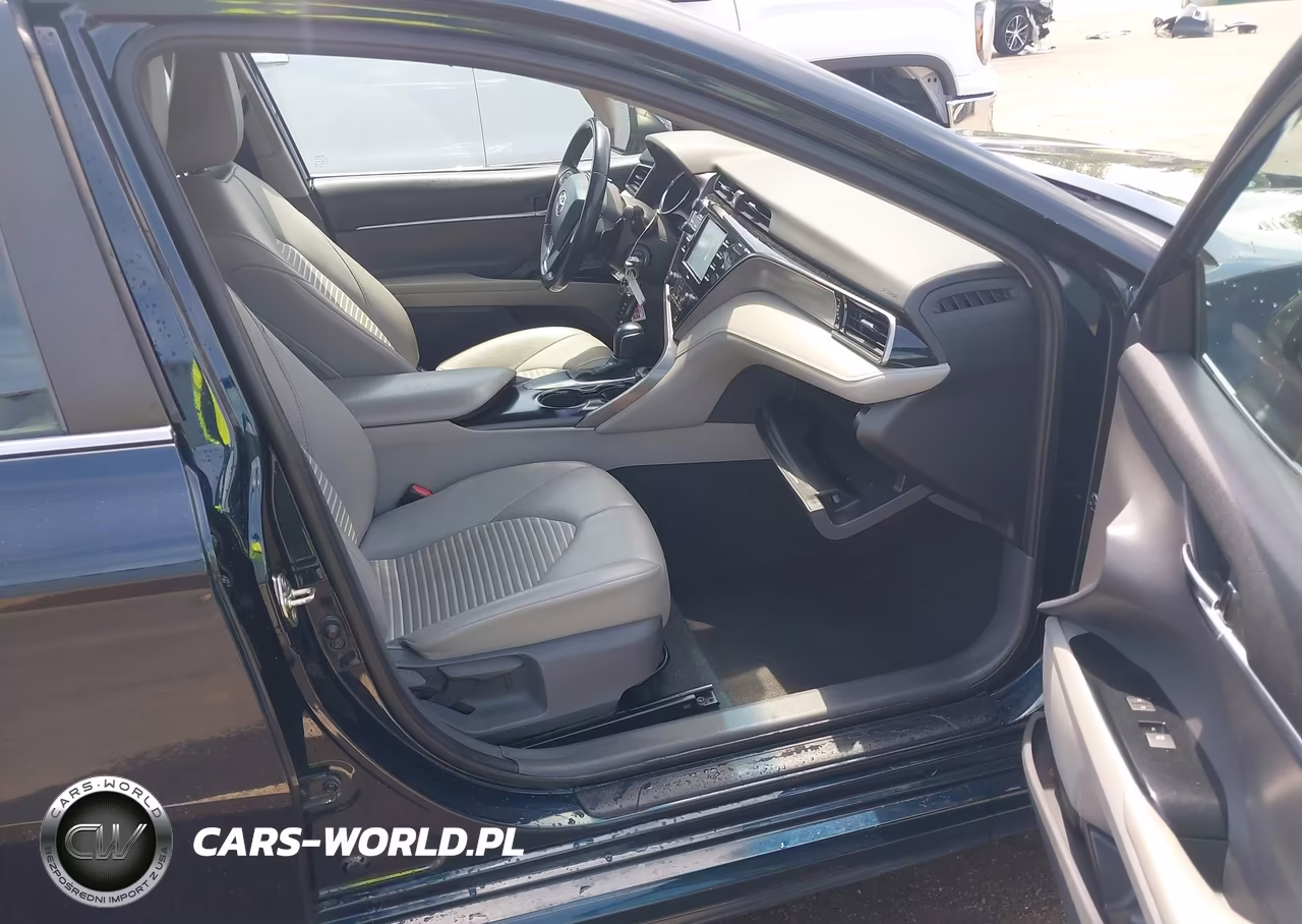 2020 Toyota Camry Se VIN:4T1G11AK9LU947418 - 5