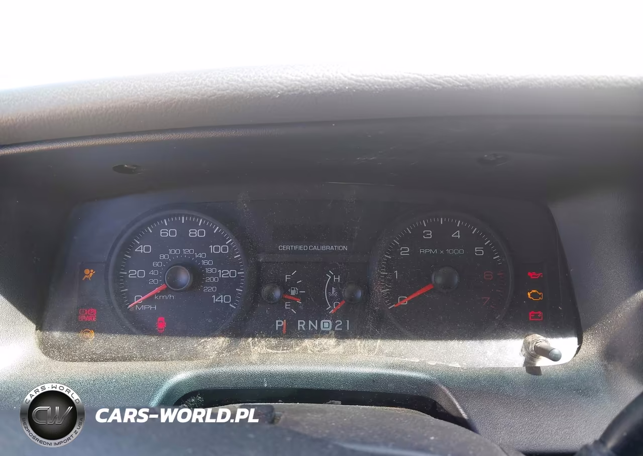 2007 Ford Crown Victoria Police-Police Interceptor VIN:2FAHP71W37X117728 - 7