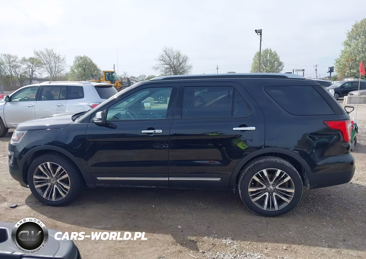 2017 Ford Explorer Platinum VIN:1FM5K8HT0HGD00777 - 14