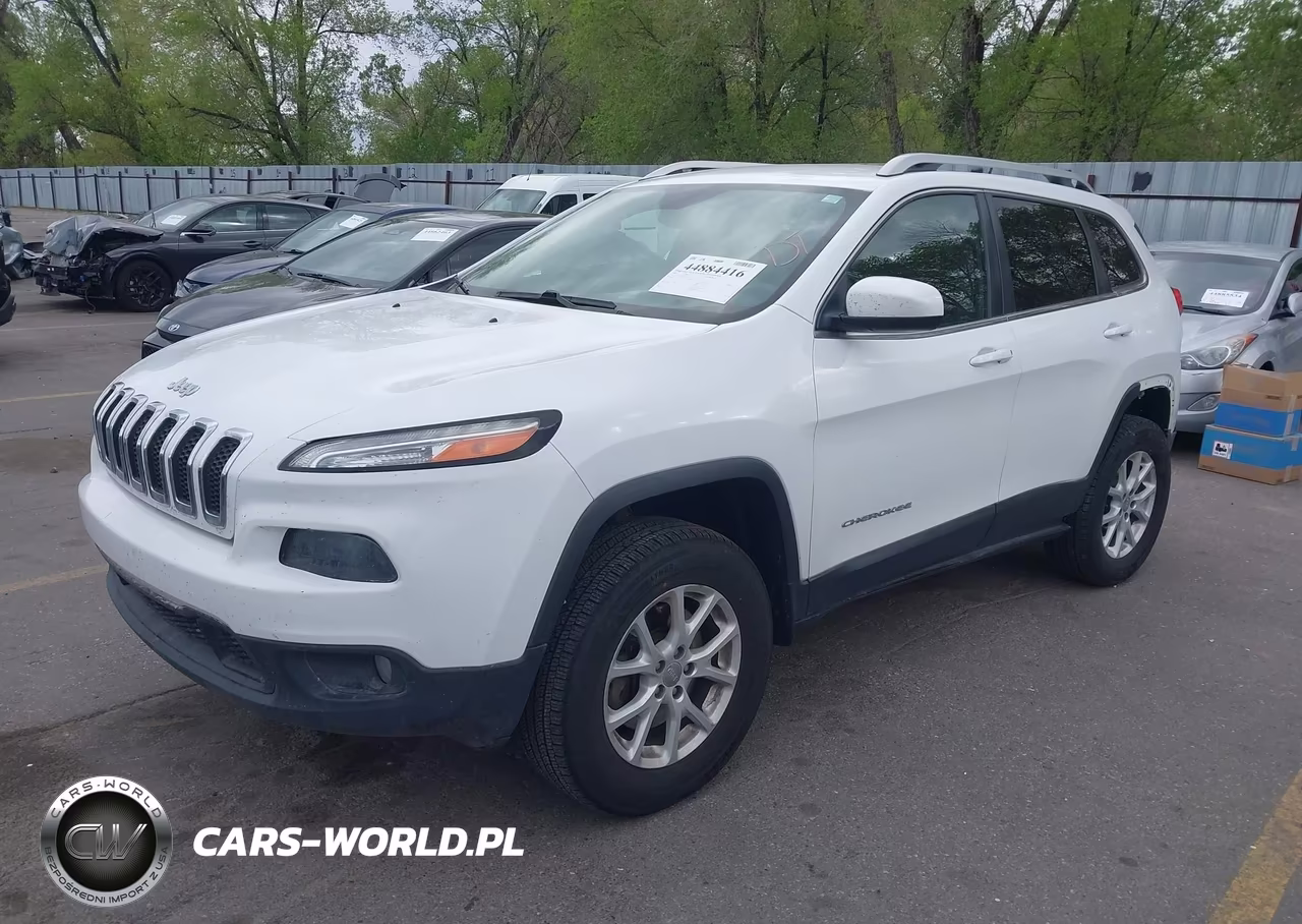2015 Jeep Cherokee Latitude VIN:1C4PJMCSXFW528649 - 2