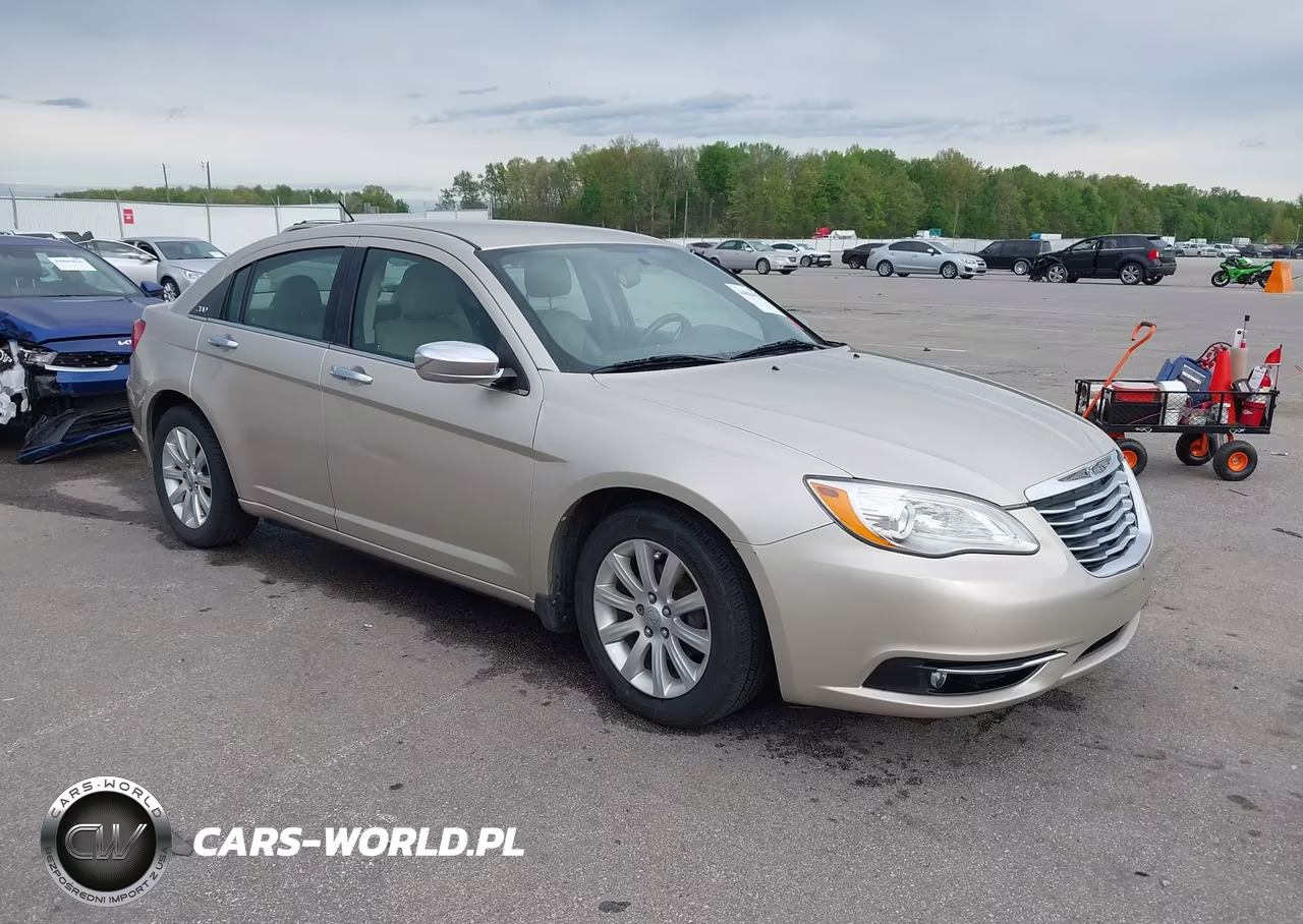 2013 Chrysler 200 Limited – zdjęcie 1 z 16
