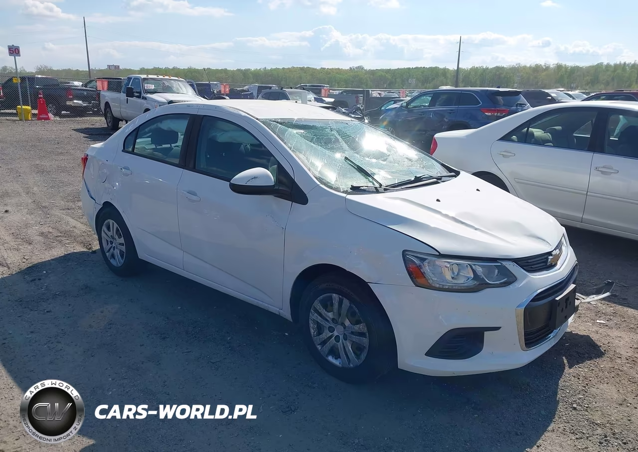 2017 Chevrolet Sonic Ls Auto – zdjęcie 1 z 16