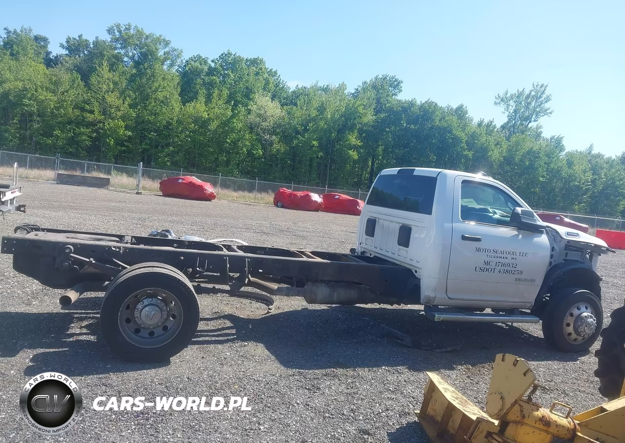 2022 Ram 5500 Chassis Tradesman-Slt VIN:3C7WRMCL8NG151042 - 14