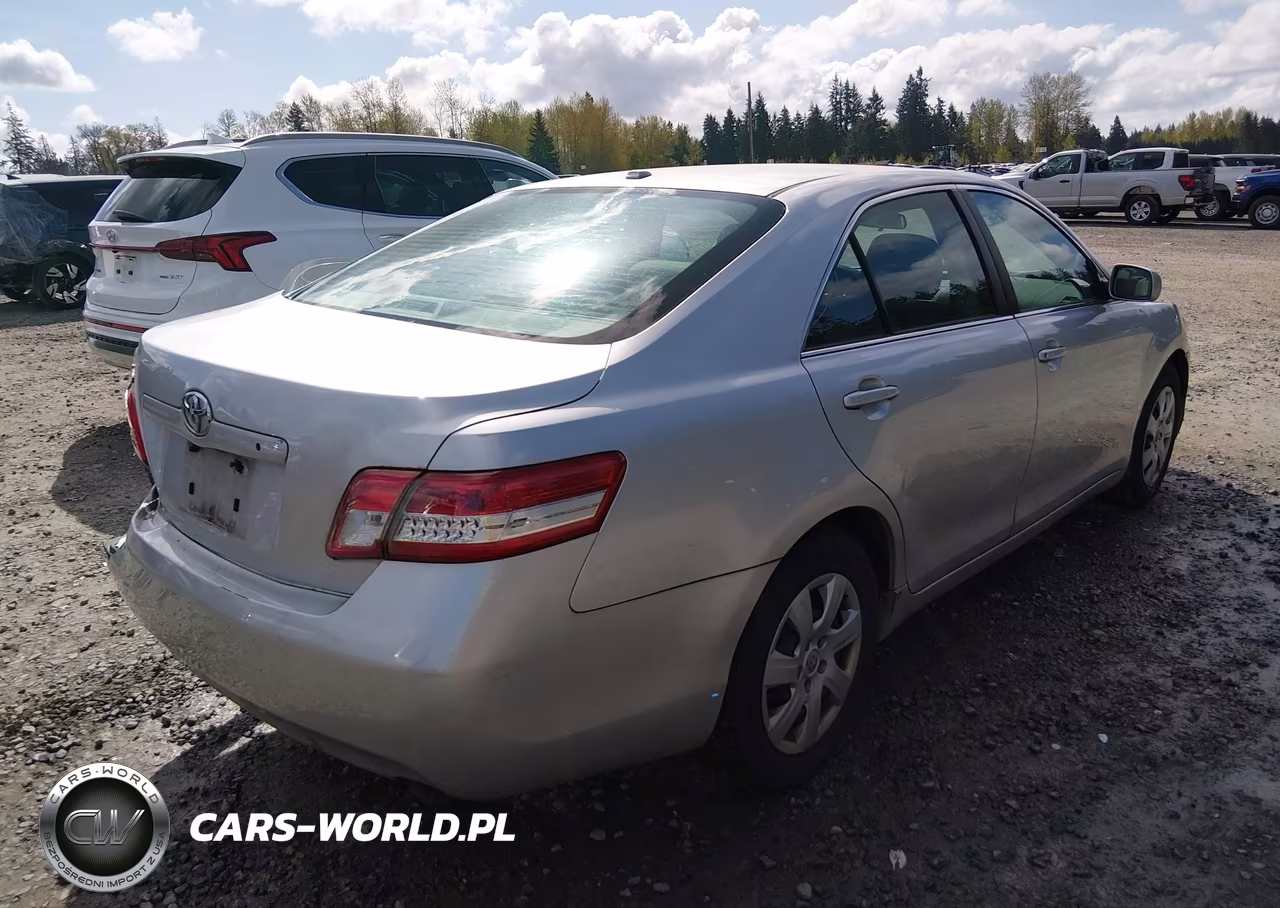 2011 Toyota Camry VIN:4T4BF3EK7BR136609 - 4