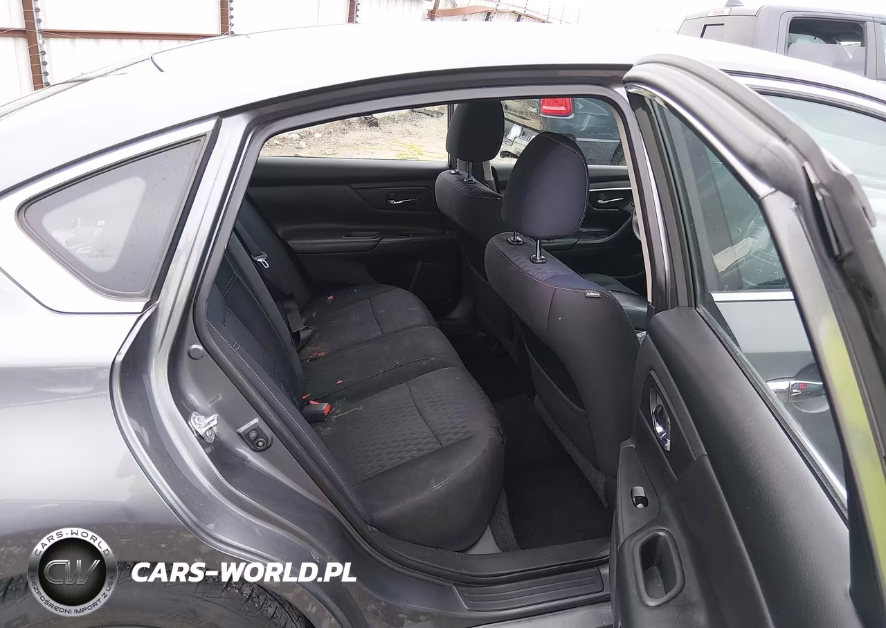 2017 Nissan Altima 2.5 S VIN:1N4AL3AP7HN360380 - 8