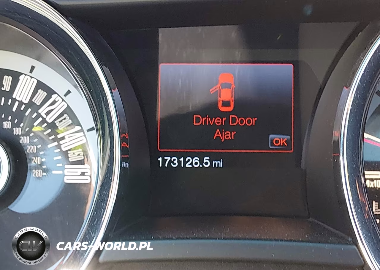 2013 Ford Mustang V6 Premium VIN:1ZVBP8AM3D5259947 - 15