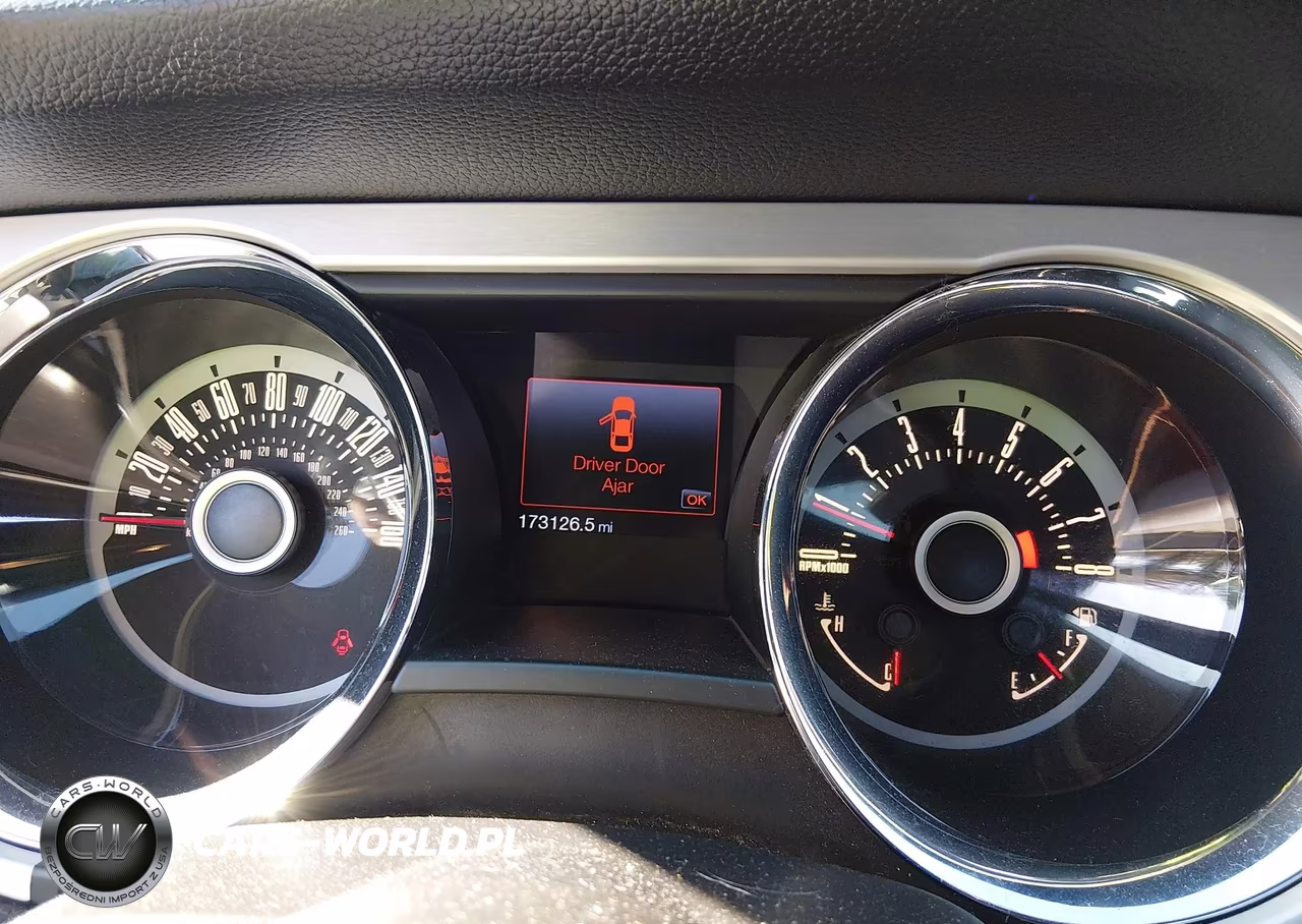 2013 Ford Mustang V6 Premium VIN:1ZVBP8AM3D5259947 - 7