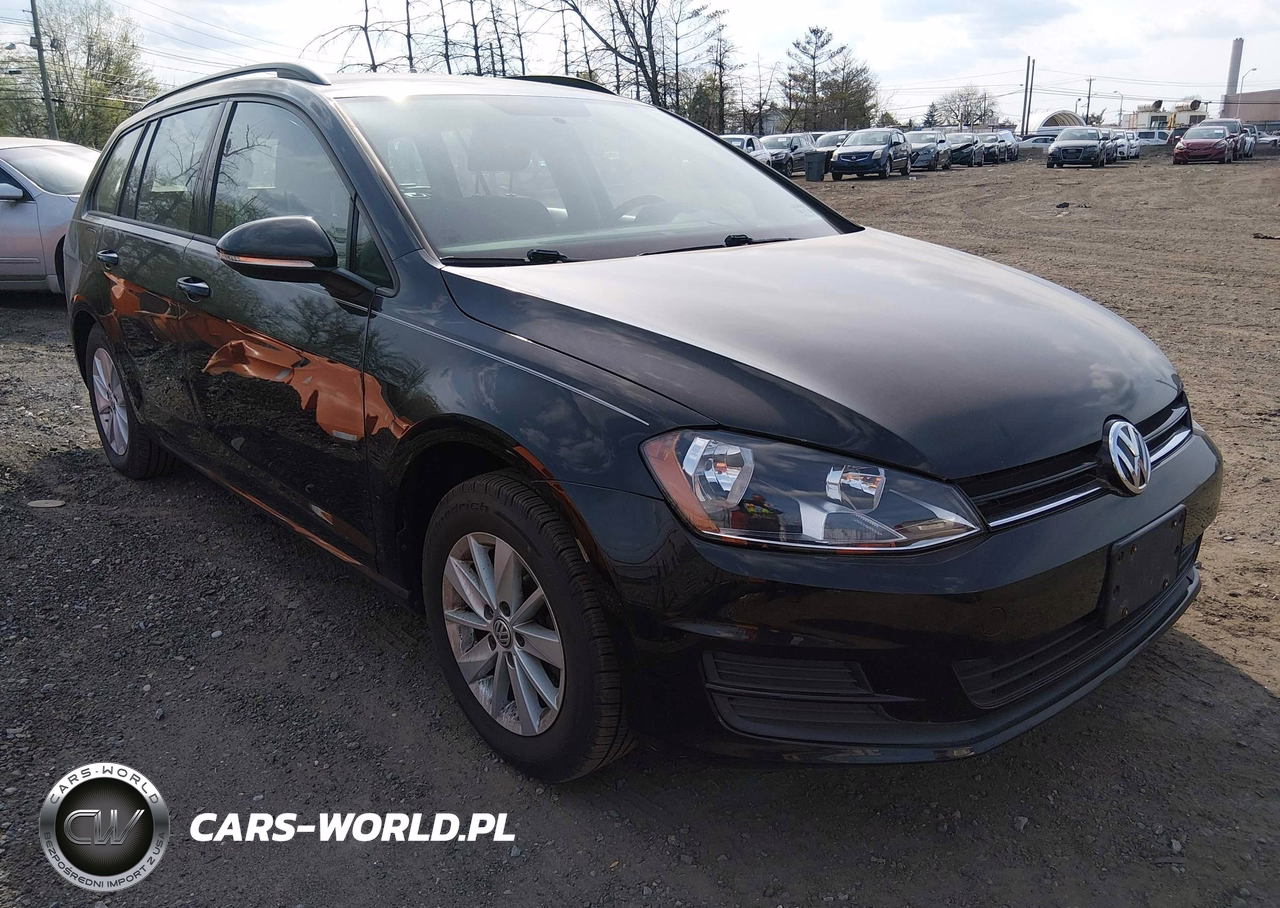 2016 Volkswagen Golf Sportwagen Tsi S 4-Door