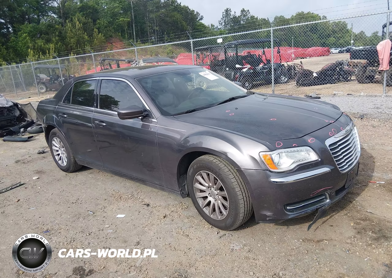 2014 Chrysler 300 – zdjęcie 1 z 17