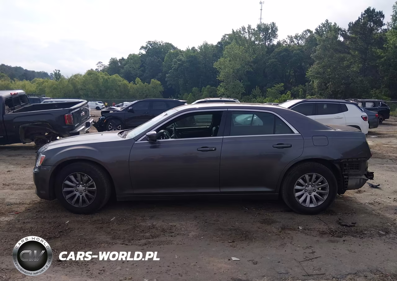 2014 Chrysler 300 VIN:2C3CCAAG0EH382642 - 15