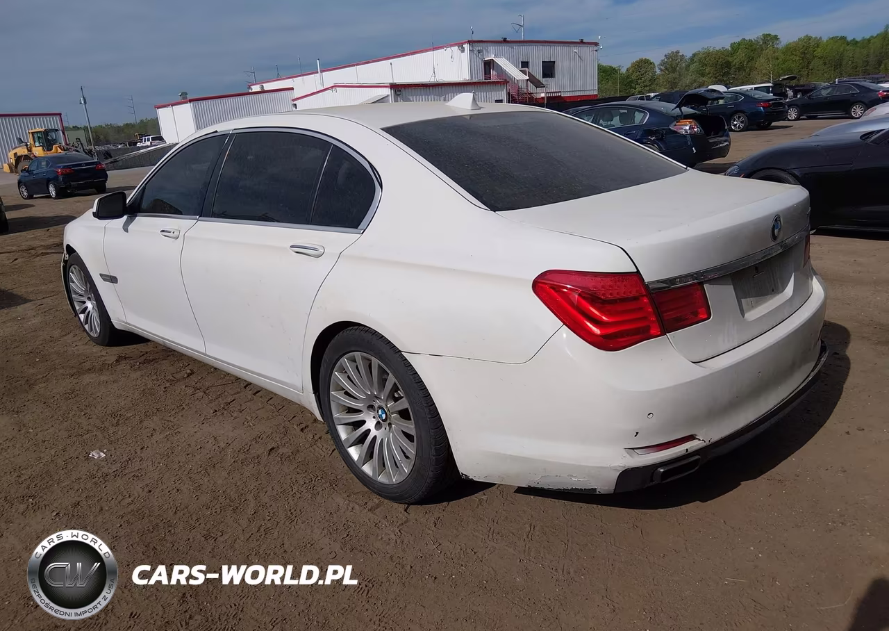 2012 BMW 750Li VIN:WBAKB8C59CC963052 - 3