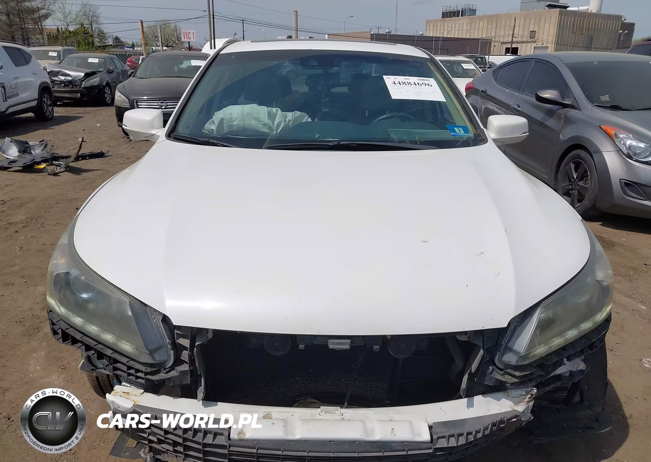 2015 Honda Accord Hybrid Ex-L VIN:1HGCR6F59FA007705 - 12