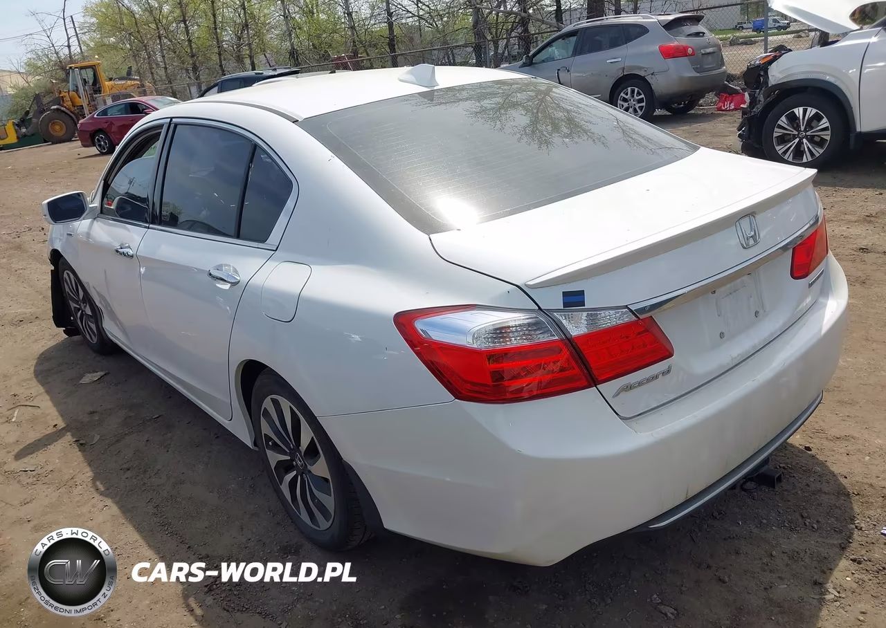 2015 Honda Accord Hybrid Ex-L VIN:1HGCR6F59FA007705 - 3