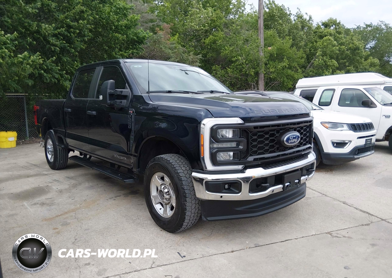 2023 FORD F-250 XL