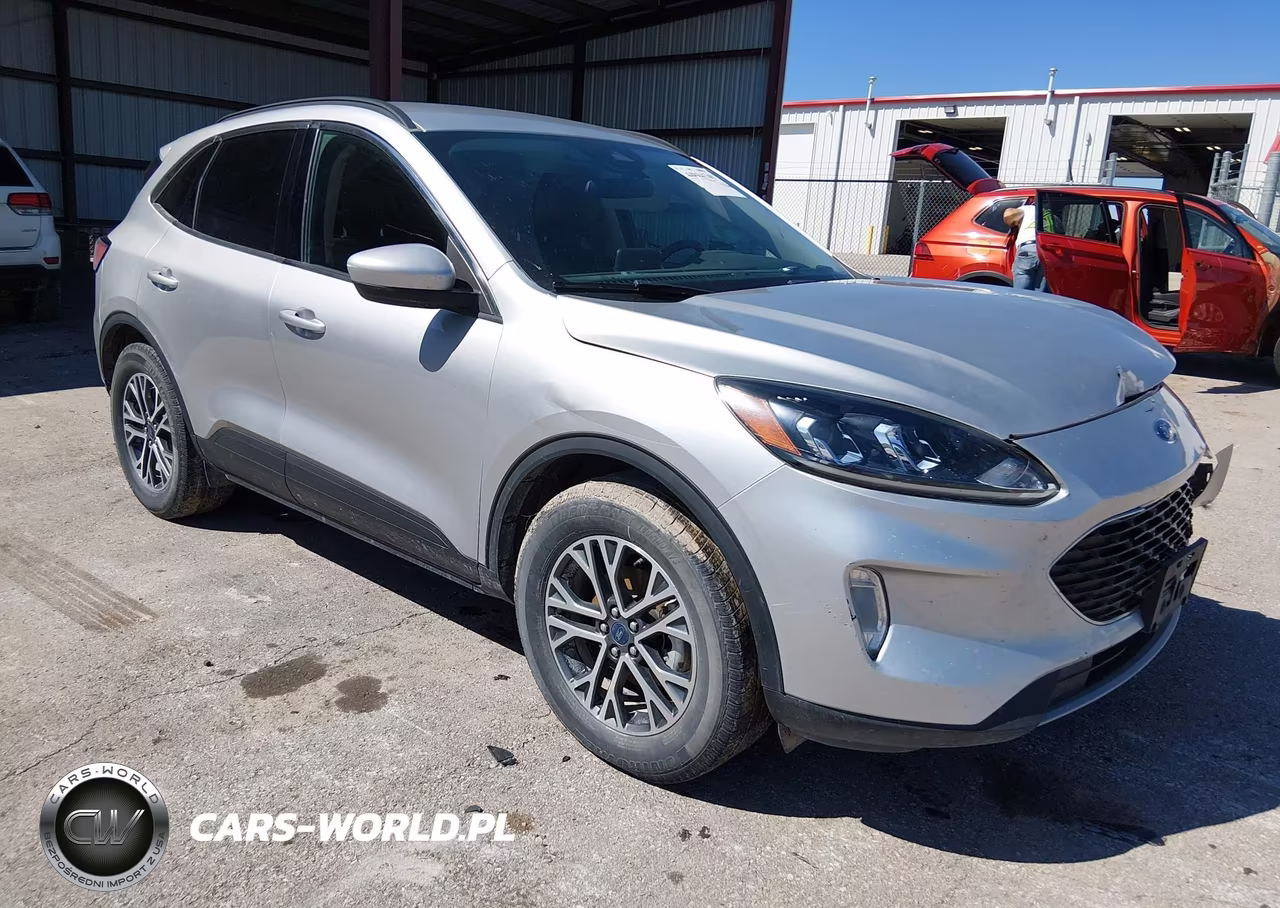 2020 Ford Escape Sel