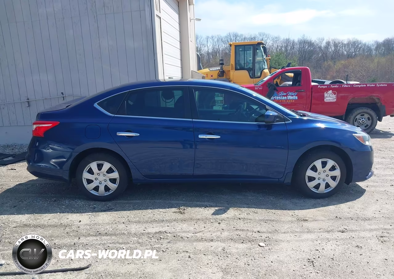 2016 Nissan Sentra S VIN:3N1AB7APXGY298823 - 13