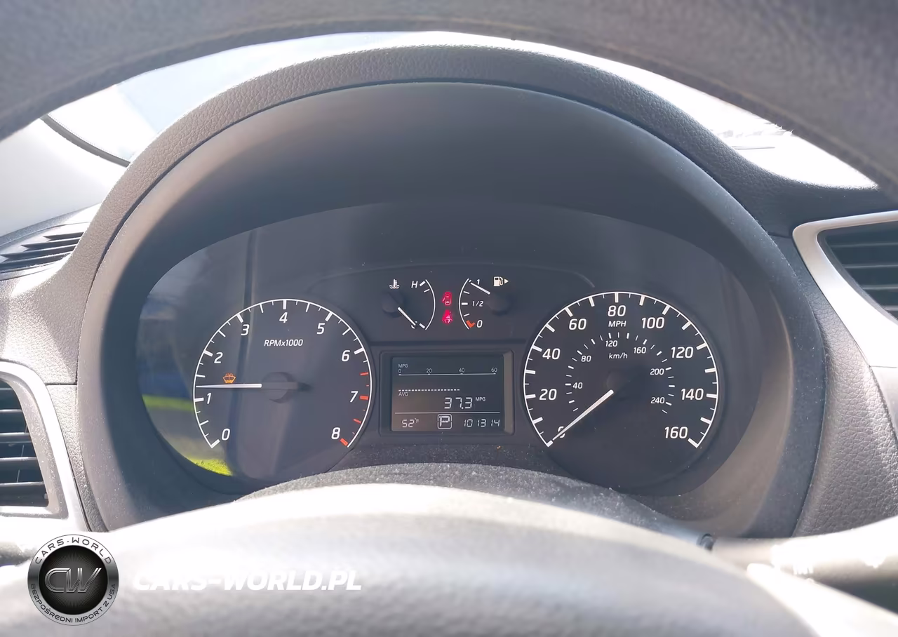 2016 Nissan Sentra S VIN:3N1AB7APXGY298823 - 7