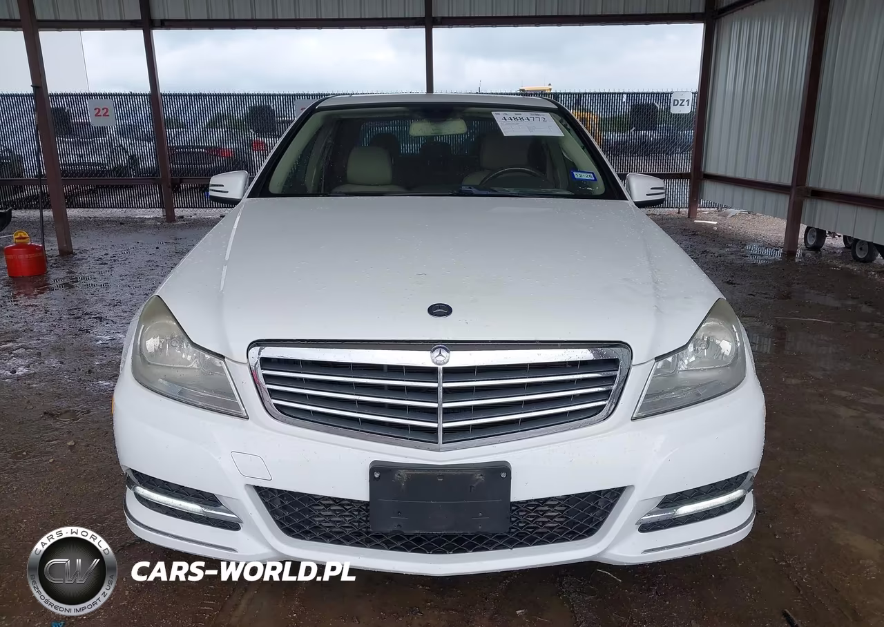 2013 Mercedes-Benz C 250 Luxury VIN:WDDGF4HBXDA867681 - 12