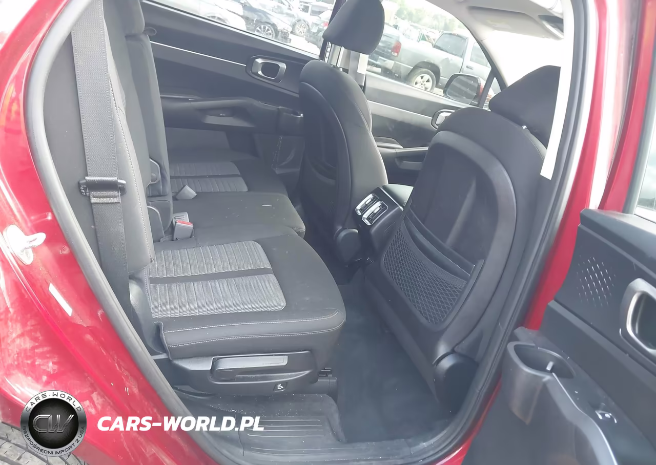 2021 Kia Sorento Lx VIN:5XYRG4LC8MG050323 - 8