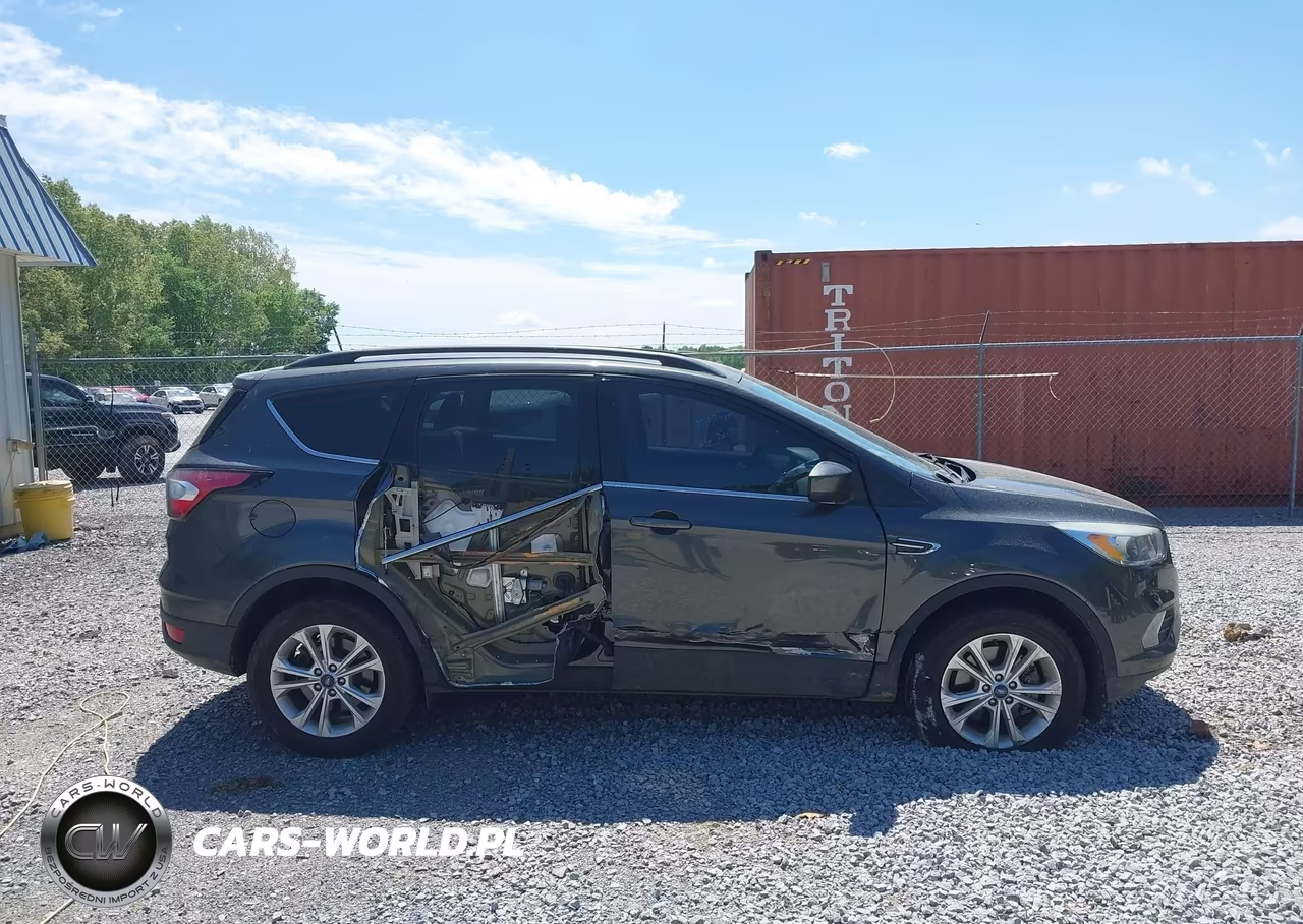 2018 Ford Escape Se VIN:1FMCU9GD8JUA75064 - 14