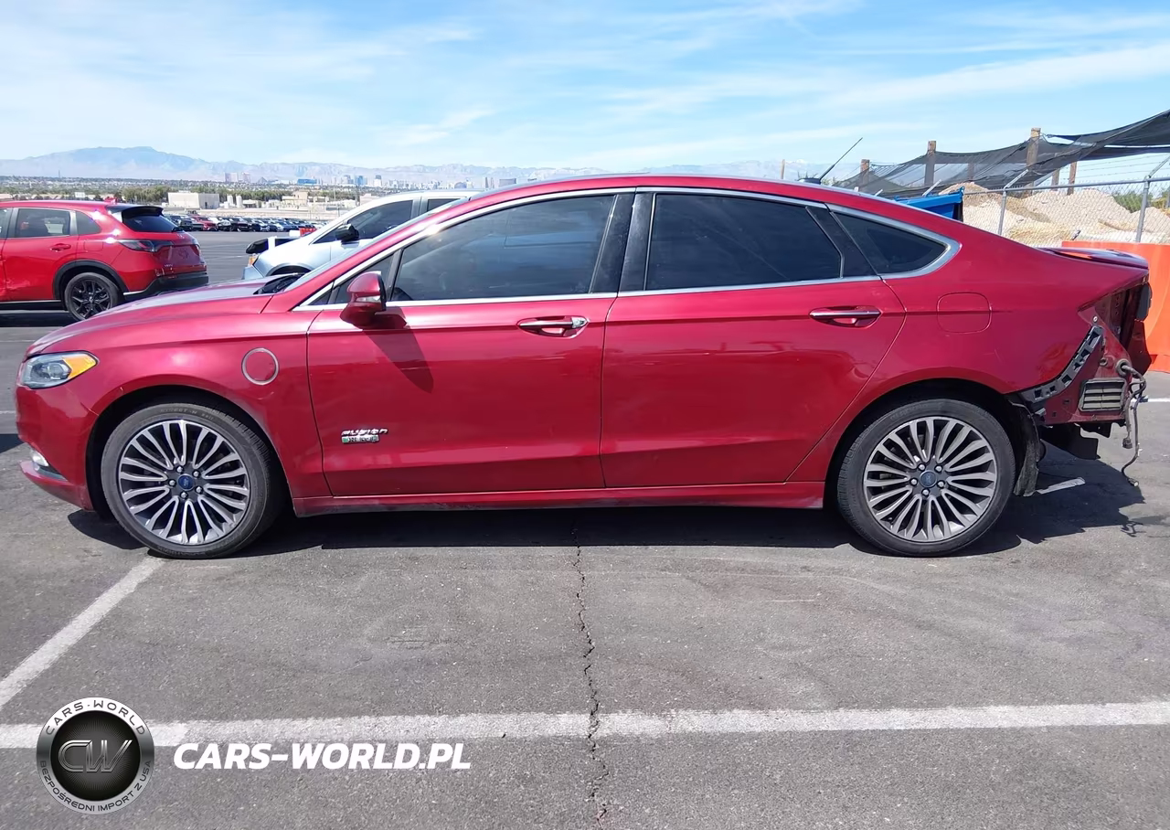 2017 Ford Fusion Energi Titanium VIN:3FA6P0SU8HR350418 - 14