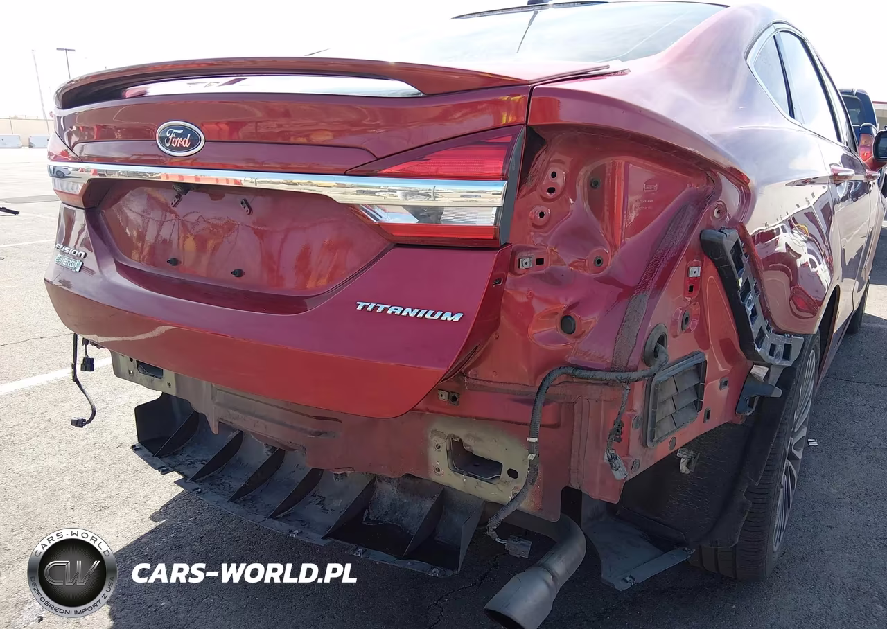 2017 Ford Fusion Energi Titanium VIN:3FA6P0SU8HR350418 - 6