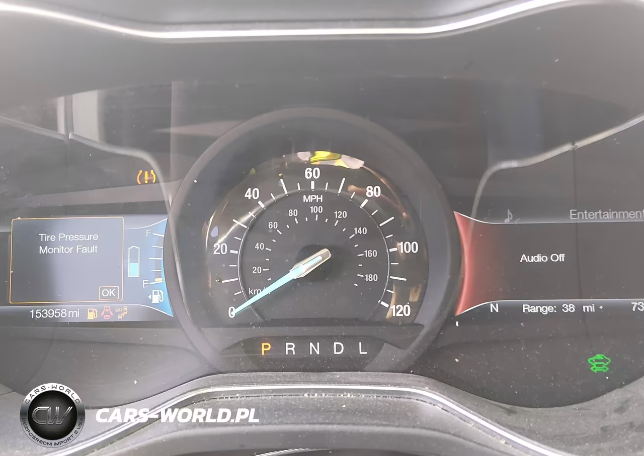 2017 Ford Fusion Energi Titanium VIN:3FA6P0SU8HR350418 - 7
