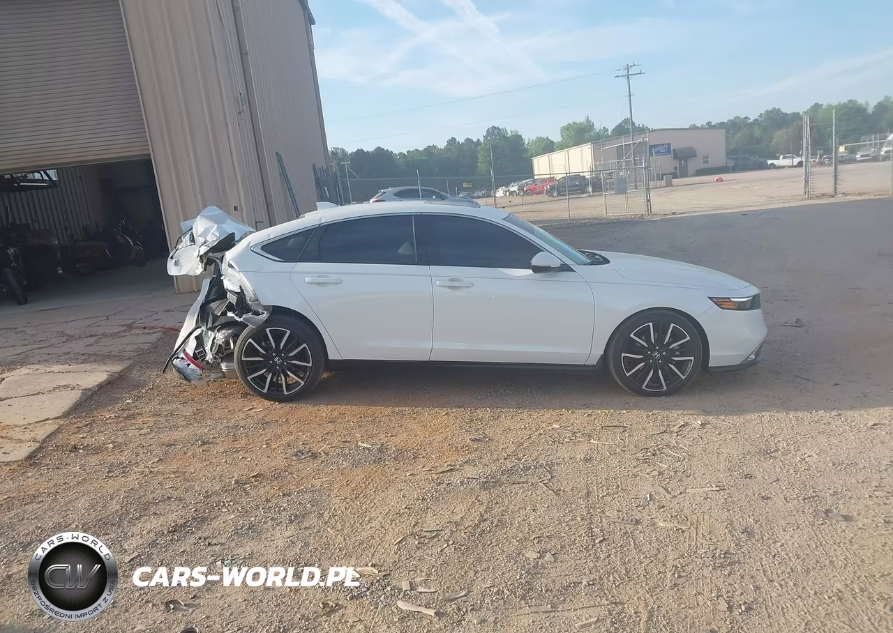 2026 Honda Accord Hybrid Touring VIN:1HGCY2F88TA004747 - 14
