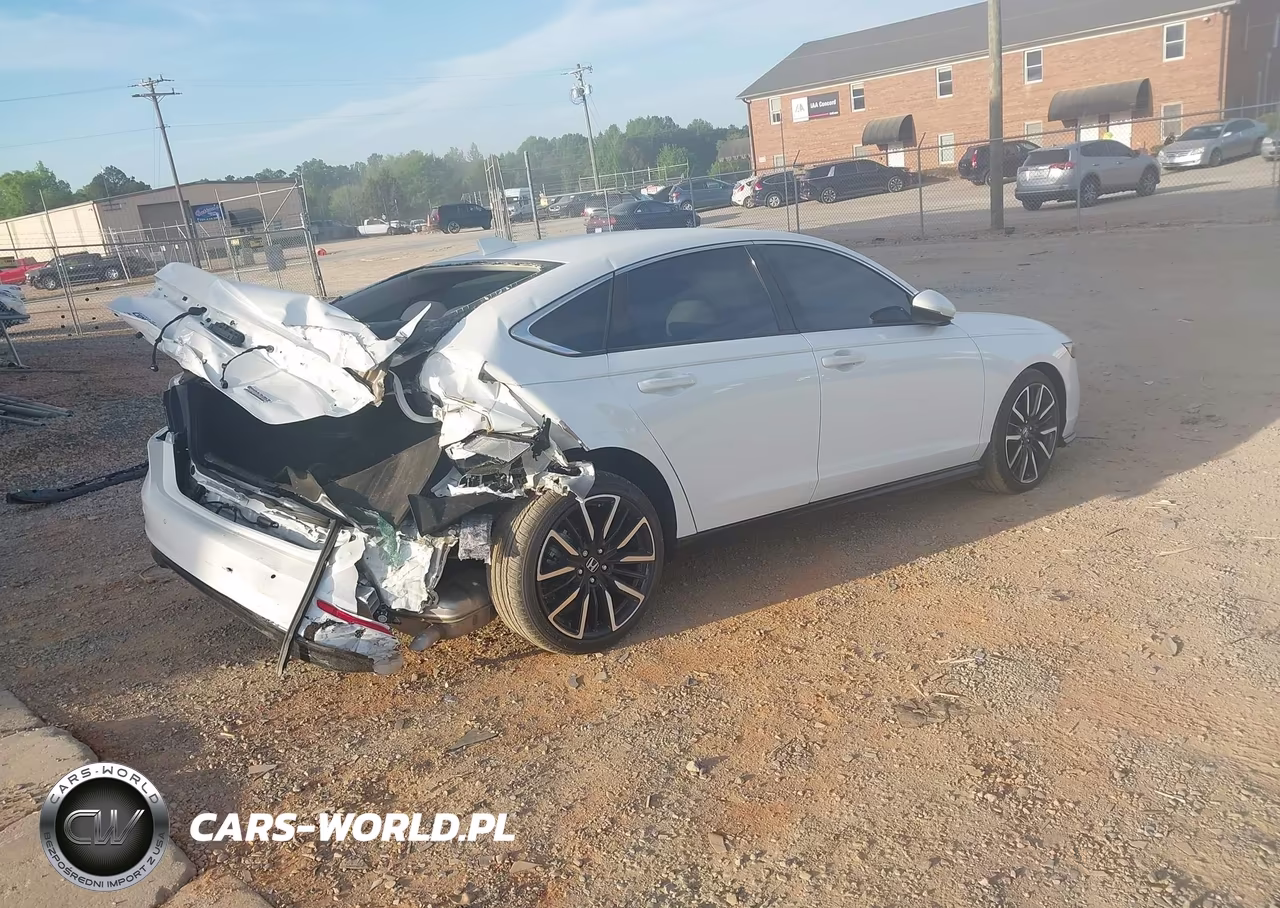 2026 Honda Accord Hybrid Touring VIN:1HGCY2F88TA004747 - 4